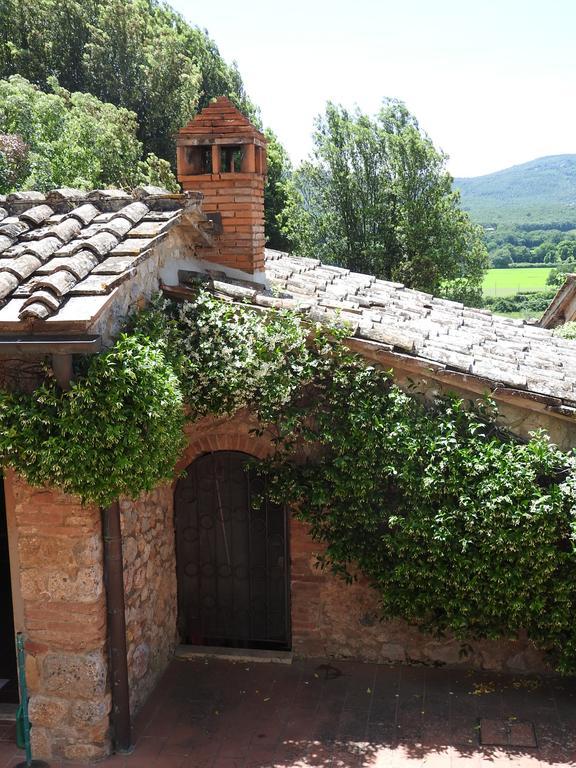 Relais Borgo Di Toiano Pension Sovicille Buitenkant foto