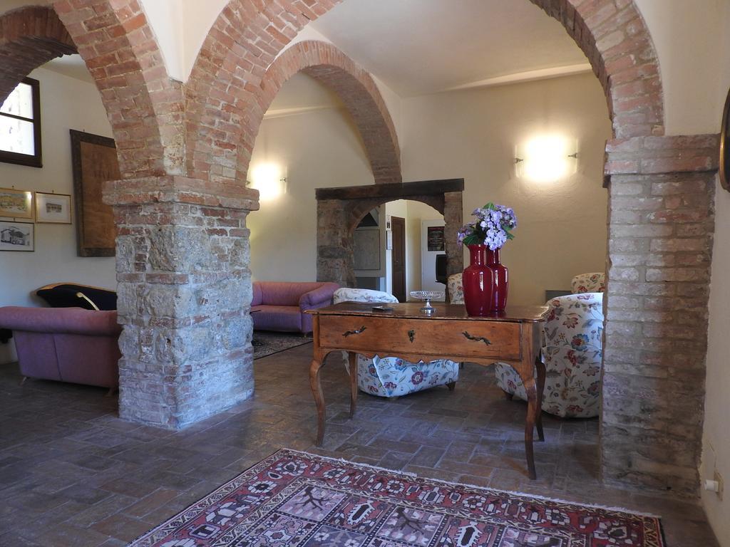 Relais Borgo Di Toiano Pension Sovicille Buitenkant foto