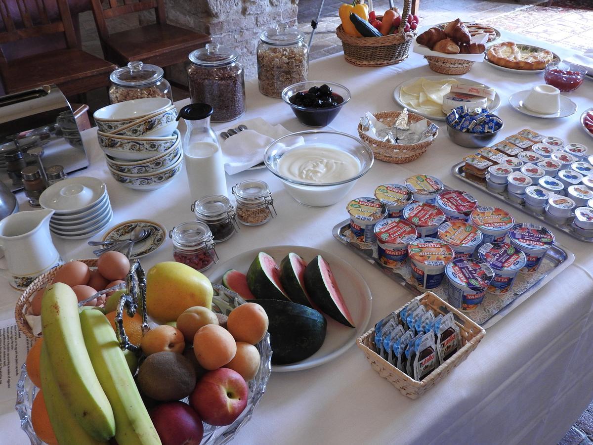 Relais Borgo Di Toiano Pension Sovicille Buitenkant foto